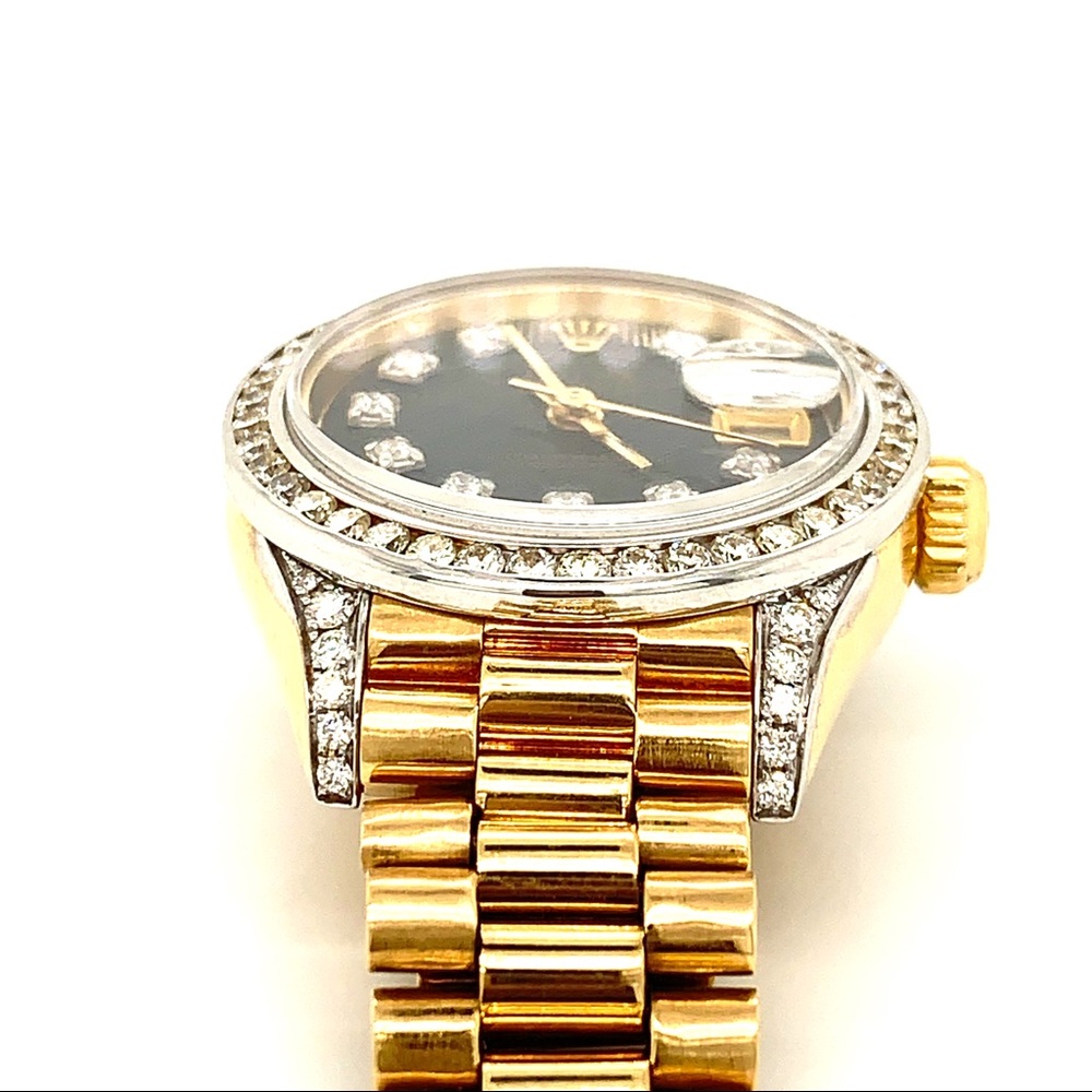 SOLD 18K Yellow Gold Oyster Perpetual Datejust 🖤 - Picture 6 of 11